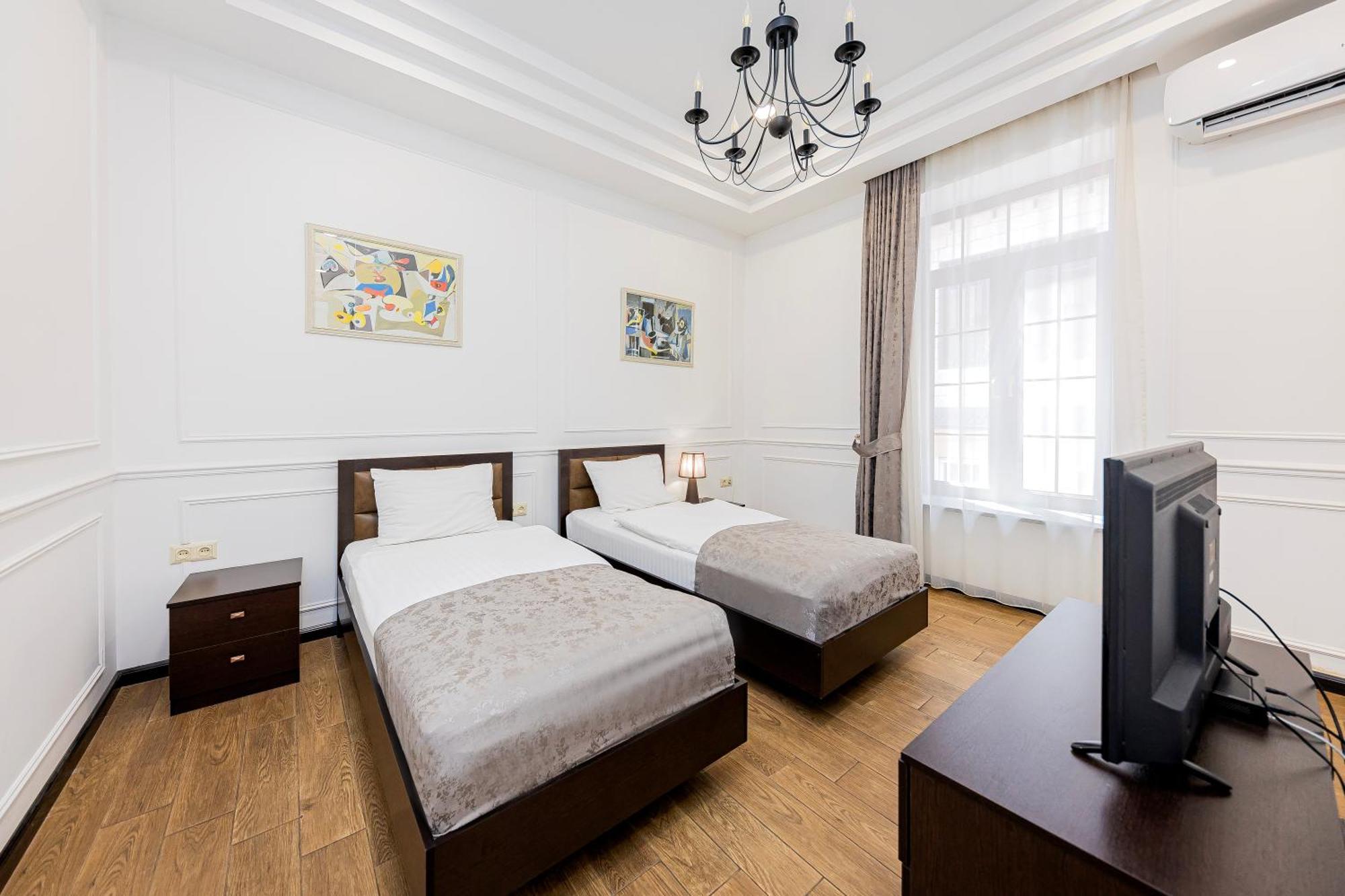 Boutique Living Hotel Yerevan Exterior foto