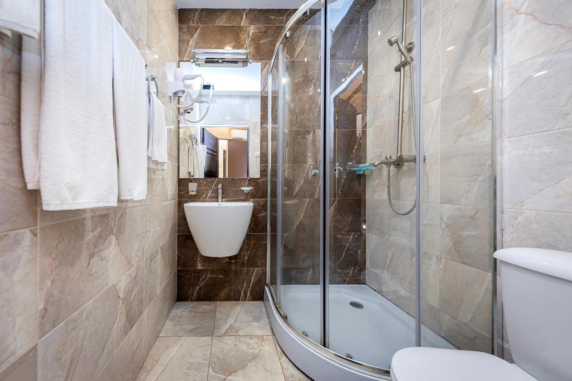 Boutique Living Hotel Yerevan Exterior foto