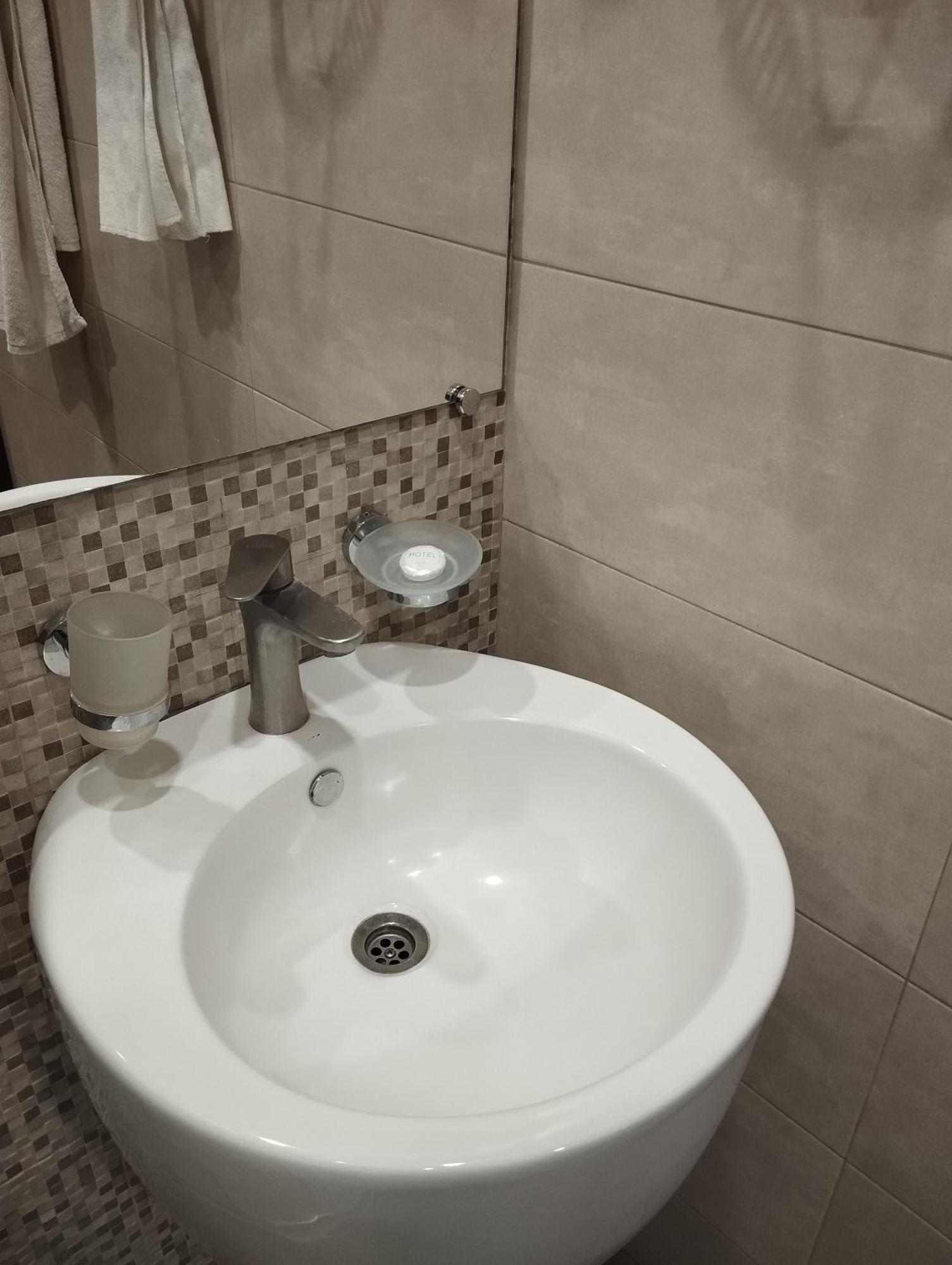 Boutique Living Hotel Yerevan Exterior foto